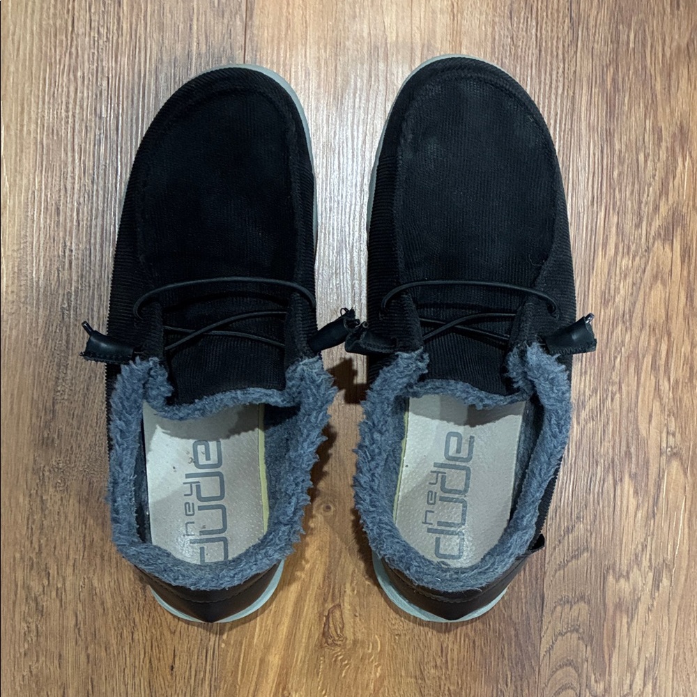 HEYDUDE Women’s Black Loafers